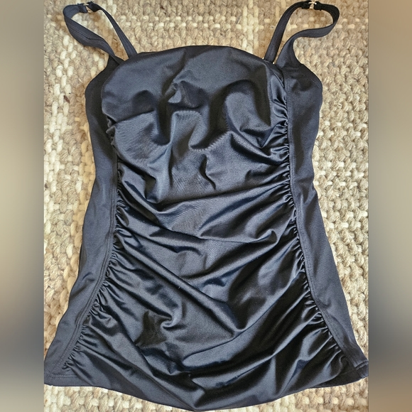 Llbean swim top 4 blk - Picture 5 of 6